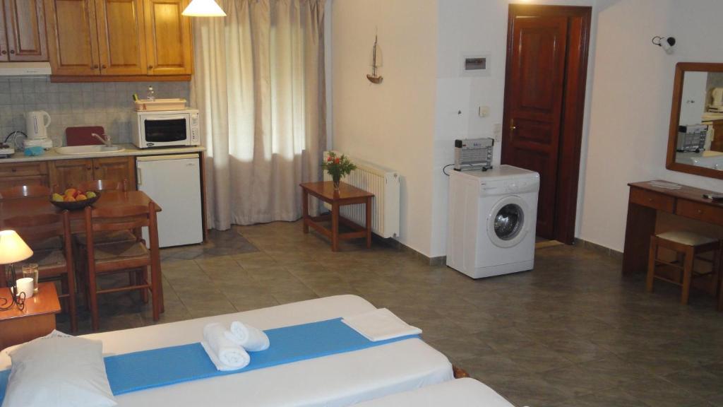 Melrose Aparthotel Bandar Skopelos Bilik gambar
